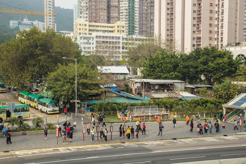 歷史無痕，昔日大遍的竹園鄉，今天只剩下寥寥數間石屋而已，大部份鄉民早已散居各處。