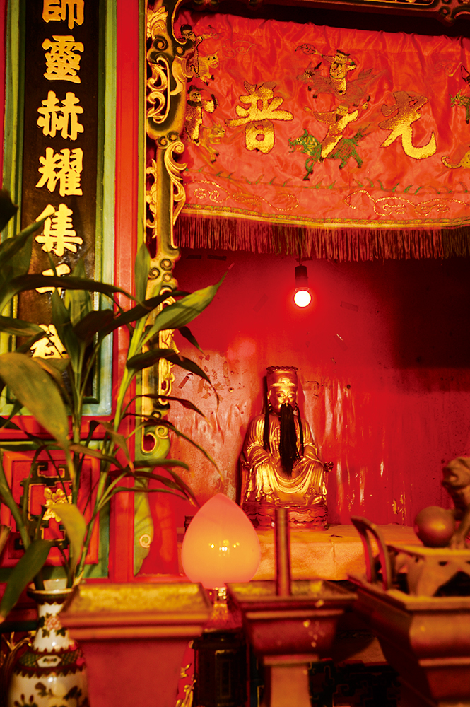 為了祈求窰場運作順利，馬氏十六世祖馬彩淵特地回長樂縣家鄉，恭請樊仙到碗窰鄉坐鎮。