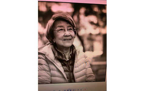 盧瑋鑾教授（小思）