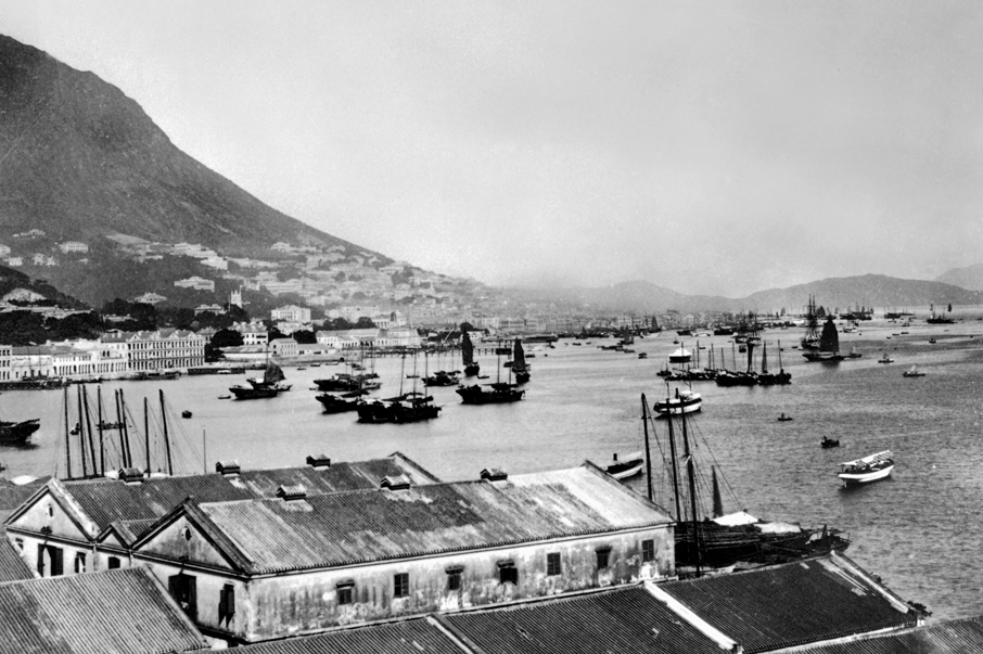 1880年代灣仔海旁的貨倉。