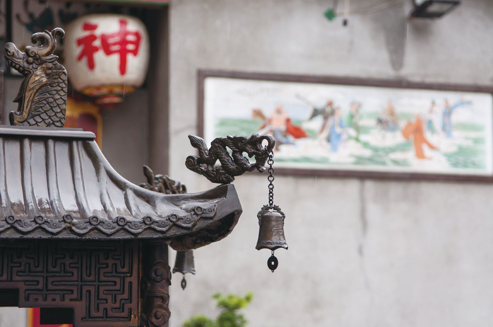 廟宇的裝飾、圖案都甚為精巧，但對善信而言，更重要的是重中蘊含的吉祥寓意與祝福。