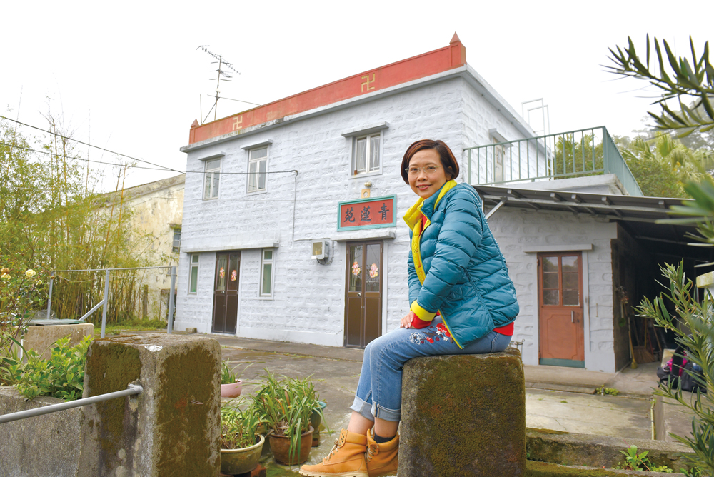 昂坪村村民