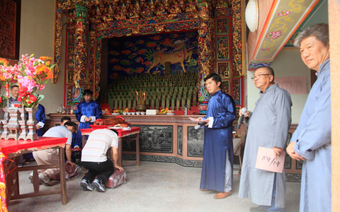 屯門陶氏點燈和祭祖